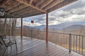 Burnsville Apt with Deck in Pisgah National Forest